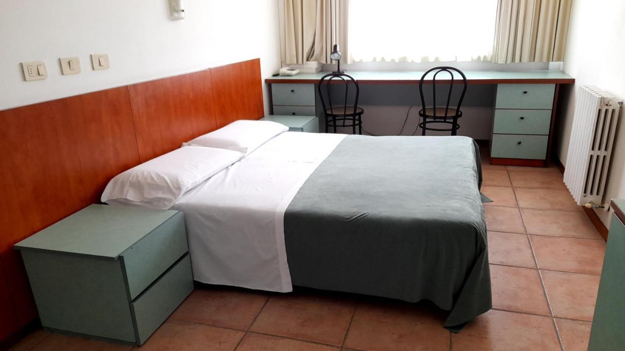 Hotel Tortorina Urbino Dış mekan fotoğraf