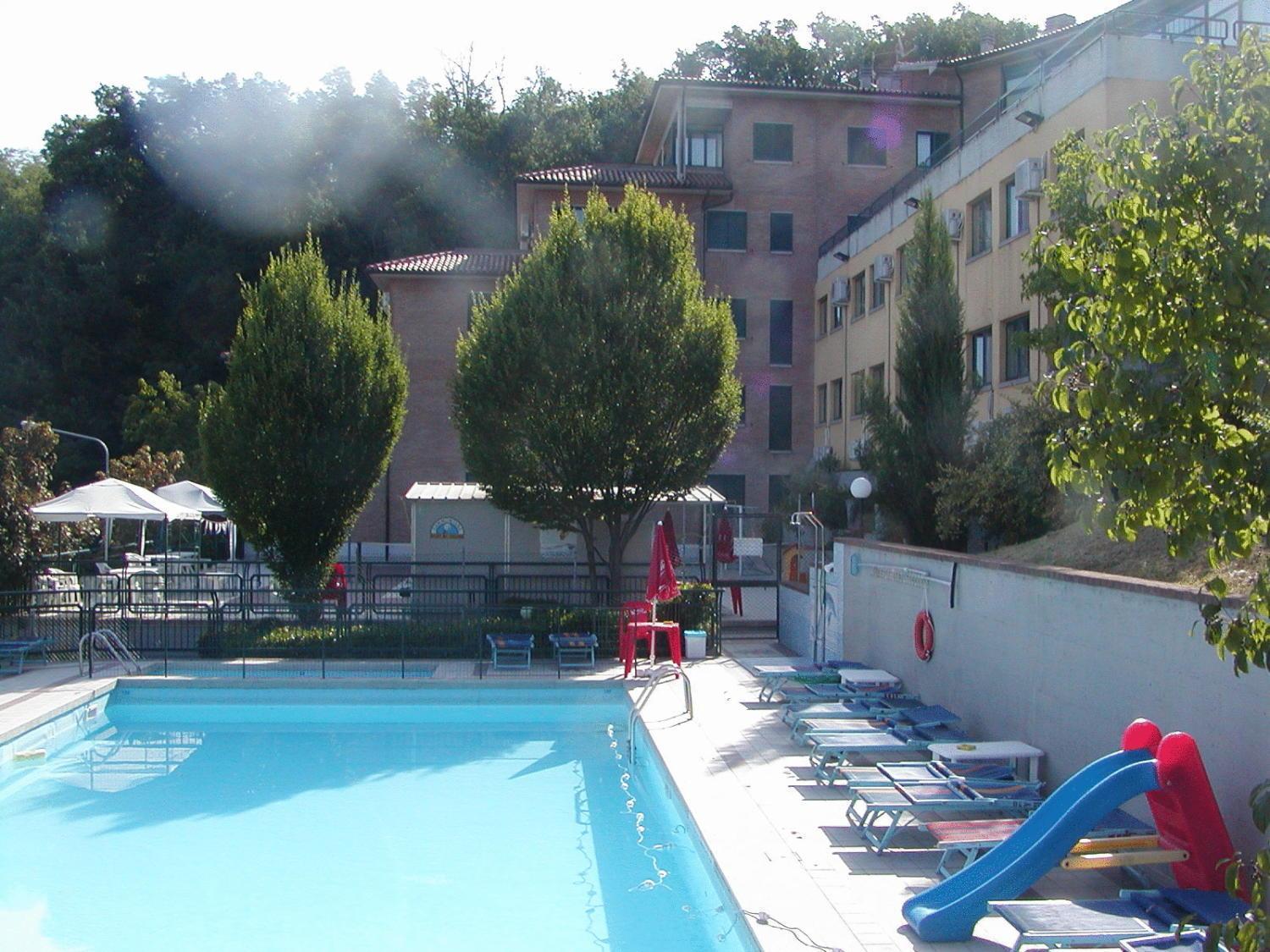 Hotel Tortorina Urbino Dış mekan fotoğraf